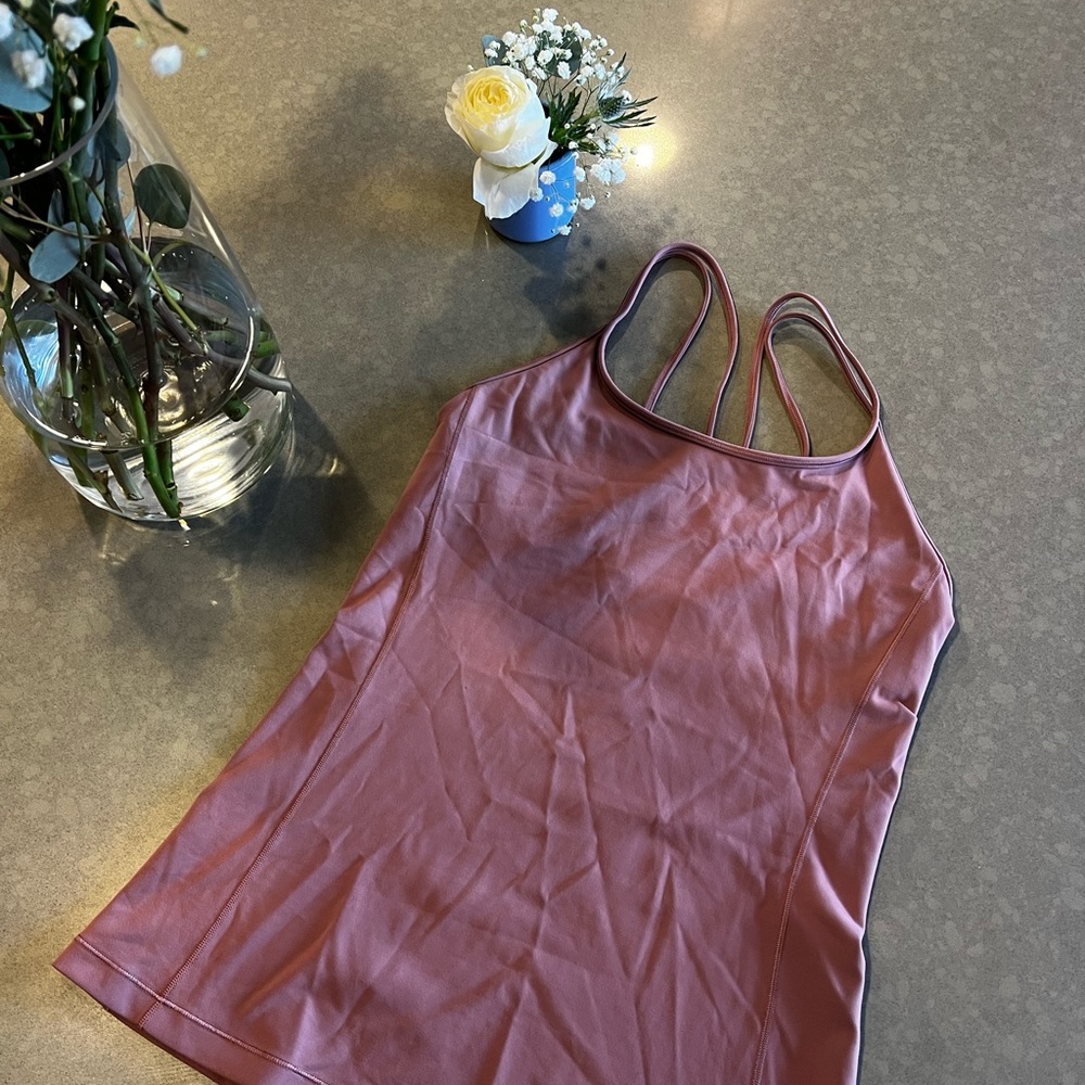 Lululemon tank top - fuschia - size 8